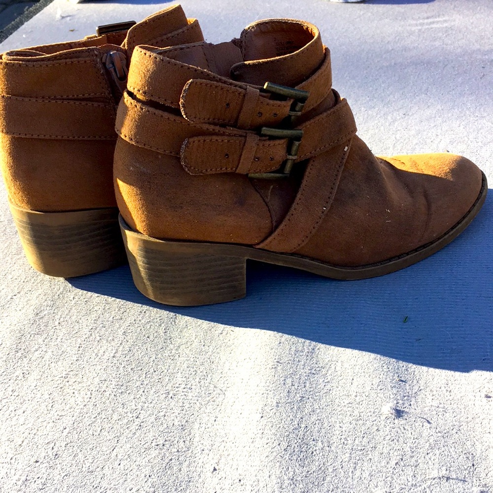 Girls ankle booties size 2